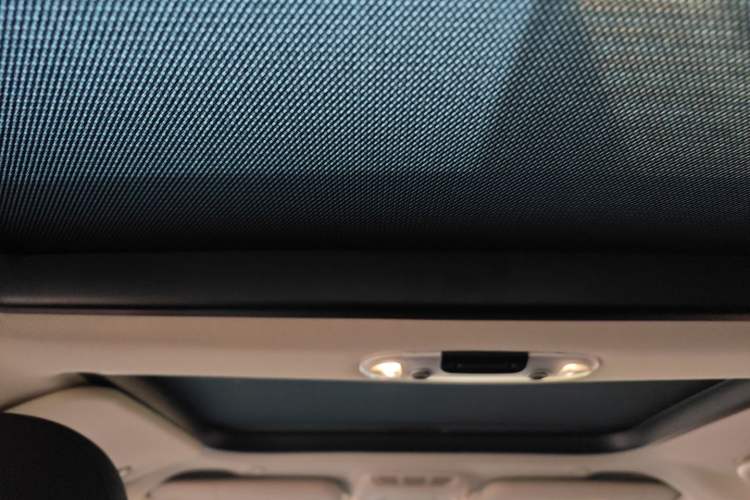 Used  MINI 2016 1.5T COOPER Five-Door Edition
