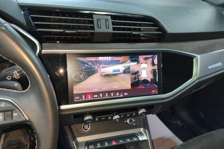 Used Audi Q3 2022 45 TFSI quattro Fashion Dynamic Model