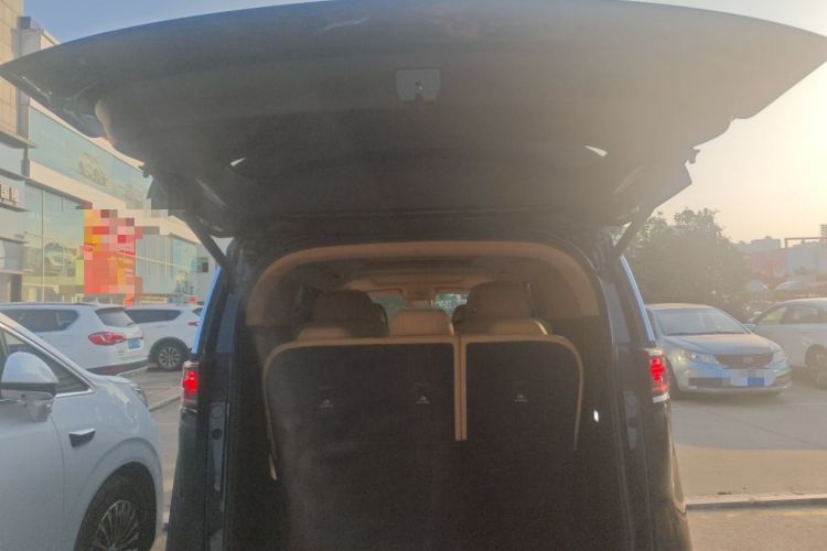 Used Denza D9 2025 DM-i Intelligent Drive 1020 Four-Wheel Drive Prestige Model