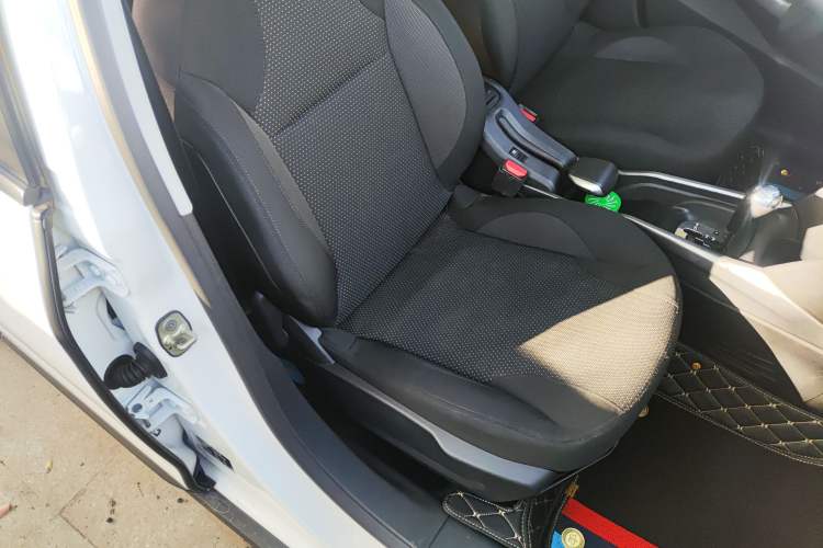 Used Peugeot 2008 2018 1.6L Automatic Fashion Edition
