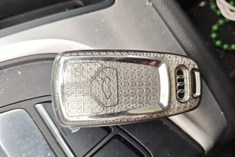 Used Audi A4L 2019 40 TFSI Fashion Edition China VI Emission Standard
