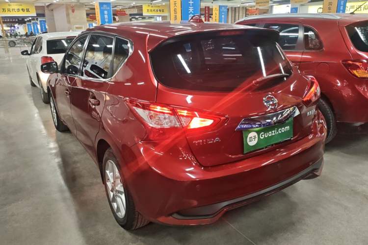 Used Nissan Tiida 2021 1.6L CVT Cool Edition
