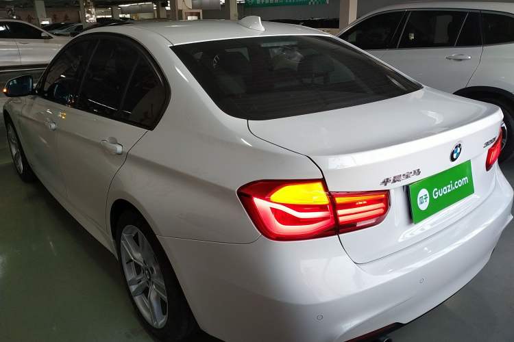 Used BMW 3 Series 2019 320i M Sport Package
