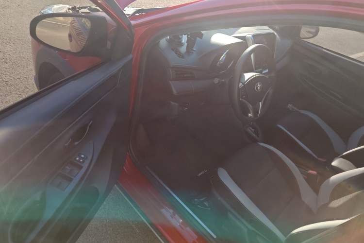 Used Toyota YARiS L 2022 X-Trail 1.5L CVT Leading PLUS Edition
