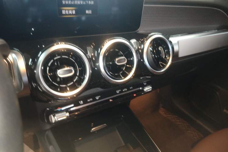 Used Mercedes-Benz GLB 2020 GLB 200 Dynamic Edition
