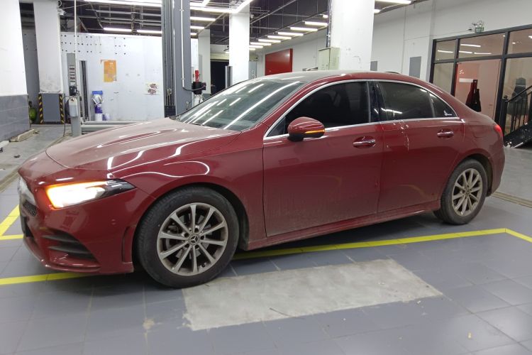 Used Mercedes-Benz A-Class 2020 Restyled A 200 L Sport Sedan Fashion Version
