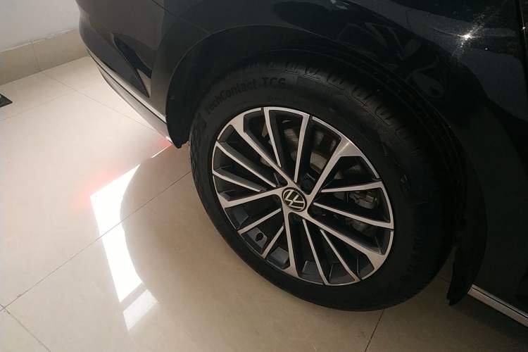 Used Volkswagen Magotan 2020 330TSI DSG Leading Model
