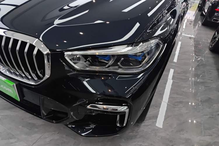 Used BMW X5 2022 Restyled xDrive 40Li M Sport Package
