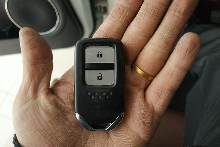 Used Honda XR-V 2017 1.8L VTi CVT Luxury Edition
