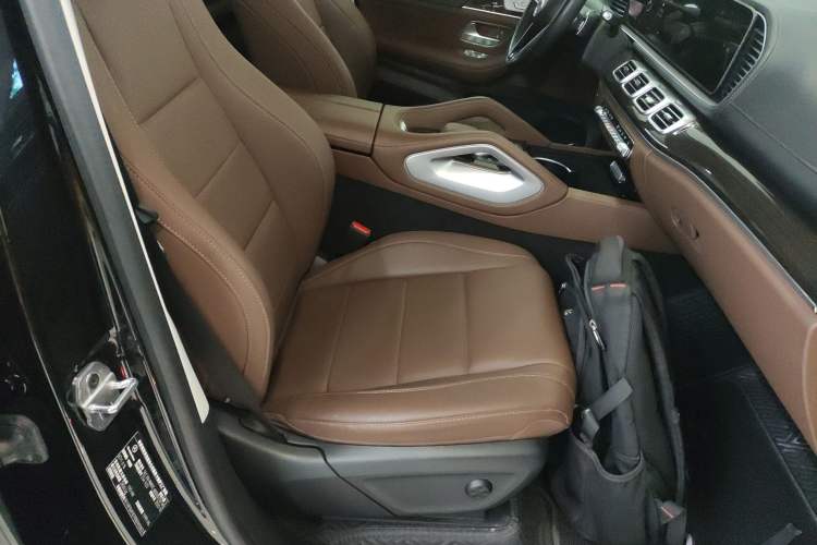 Used Mercedes-Benz GLE 2024 GLE 350 4MATIC Stylish Model
