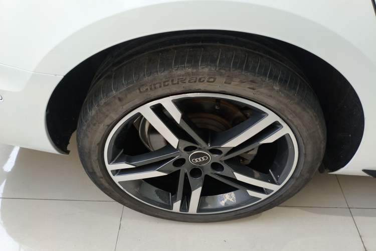 Used Audi A4L 2022 40 TFSI Luxury Dynamic Model