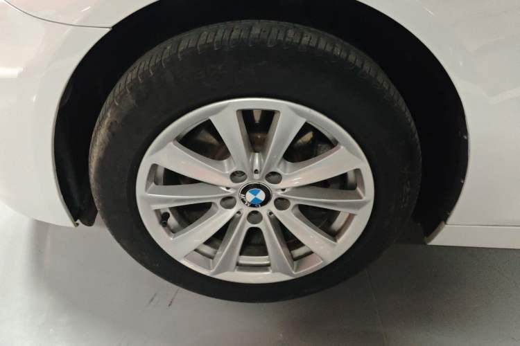 Used BMW 5 Series 2014 520Li Elegant Model