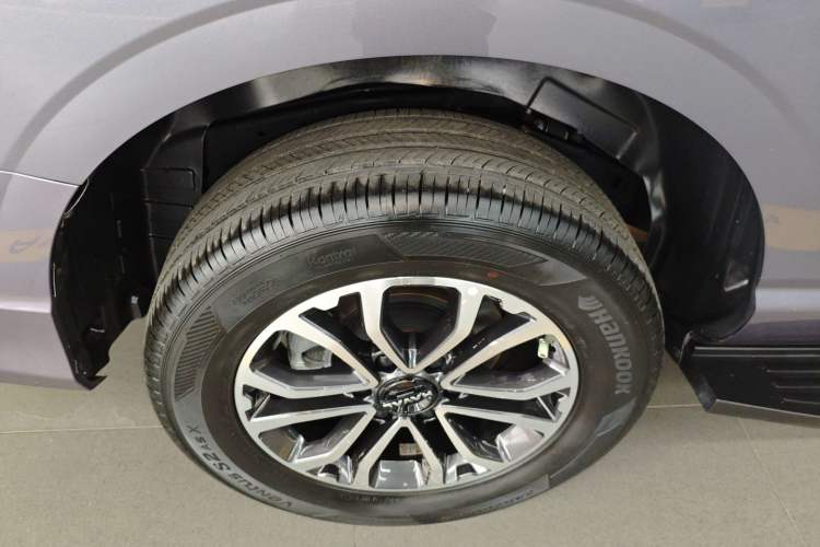 Used Haval H5 2023 2.0T Automatic All-Wheel Drive LinkedIn Gasoline
