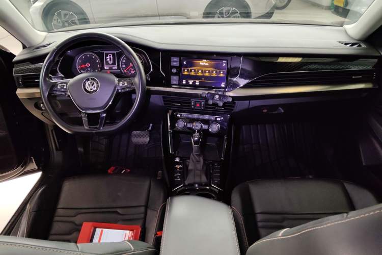 Used Volkswagen Passat 2019 280TSI Elite Edition China VI Standard
