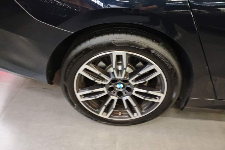 Used BMW 5 Series 2025 530Li Leading Model M Sport Package
