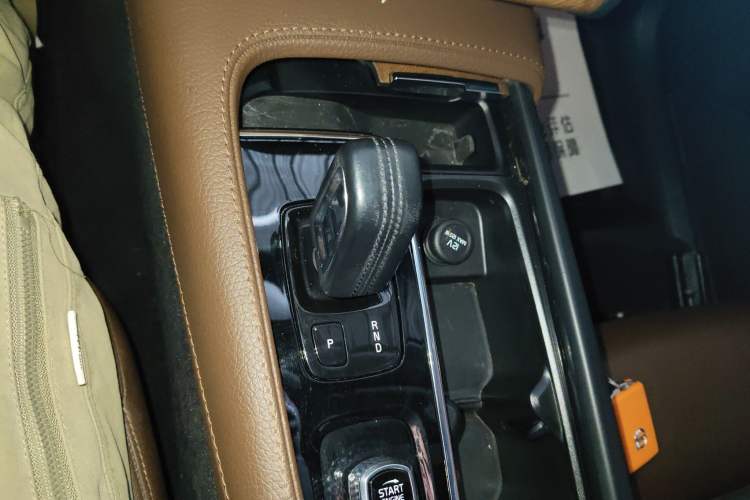 Used Volvo XC90 2021 B5 SmartDrive Luxury Edition 5-seater
