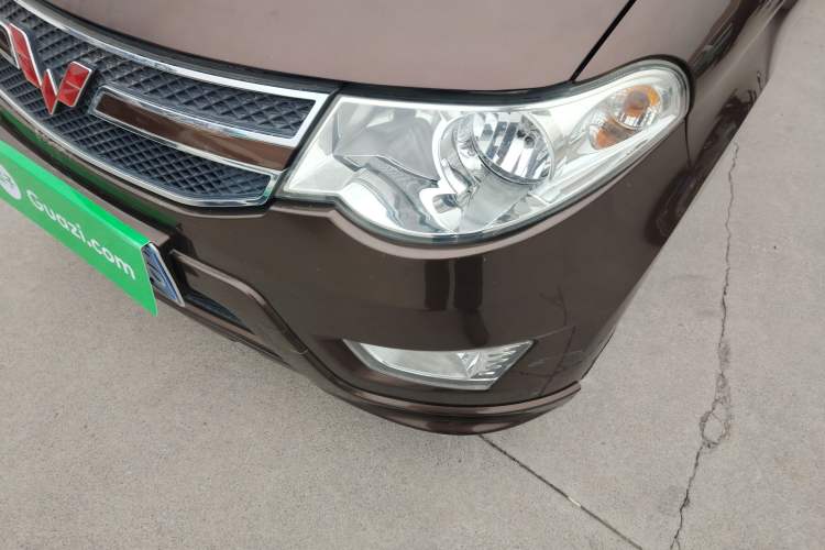 Used Wuling Hongguang 2014 1.5L S Standard Version
