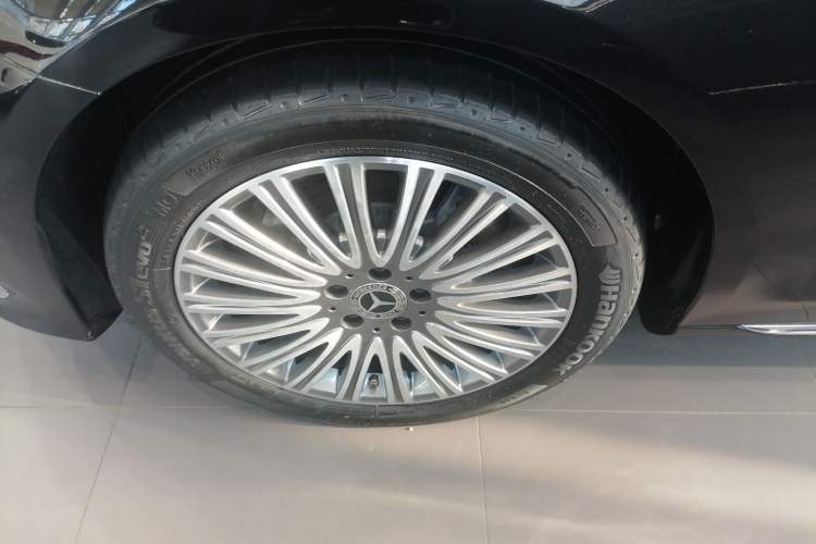 Used Mercedes-Benz E-Class 2021 E 300 L Luxury Model
