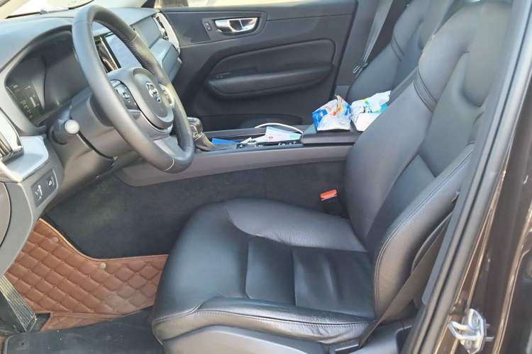 Used Volvo XC60 2018 T5 4x4 Zhiyi Edition
