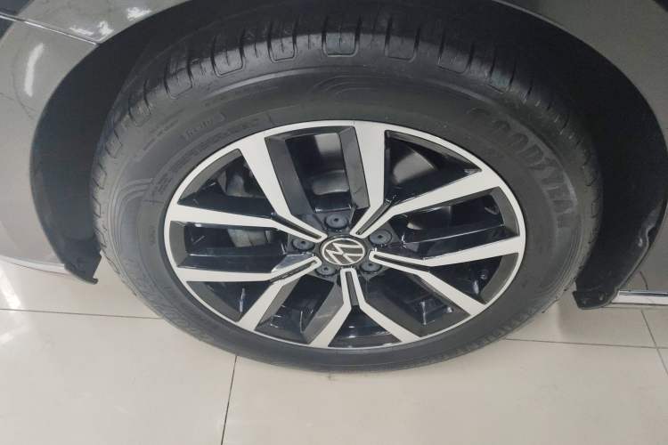 Used Volkswagen Magotan 2020 330TSI DSG Leading Model
