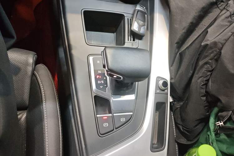 Used Audi A4L 2022 40 TFSI Fashion Dynamic Model