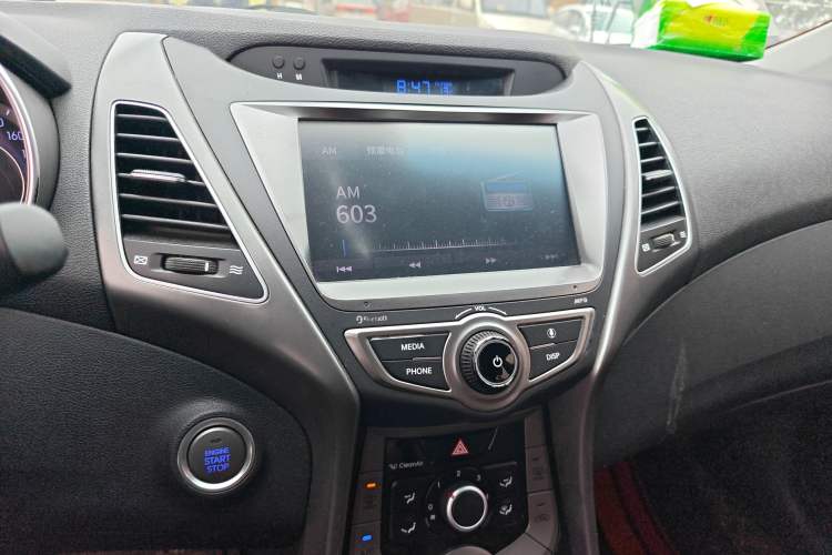 Used Hyundai Elantra (5th Generation / Langdong) 2016 1.6L Automatic Prestige Model