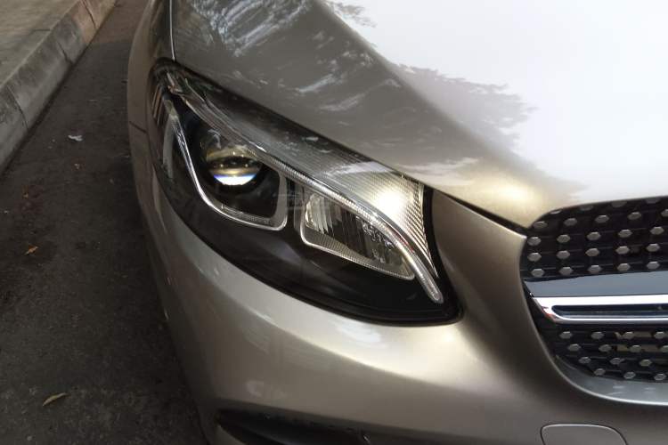 Used Mercedes-Benz GLC Coupe 2019 GLC 200 4MATIC Coupe SUV
