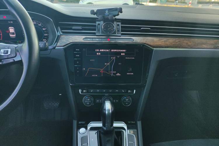 Used Volkswagen Magotan 2018 330TSI DSG Luxury Model