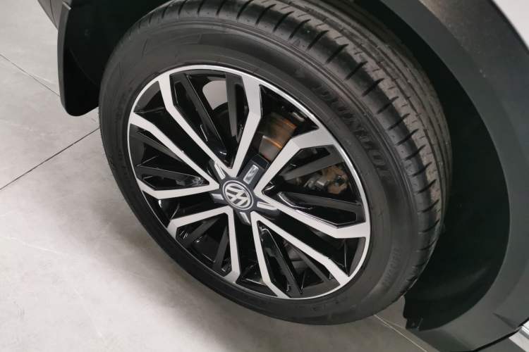 Used Volkswagen T-ROC 2020 280TSI DSG Two-Wheel Drive Comfort Version