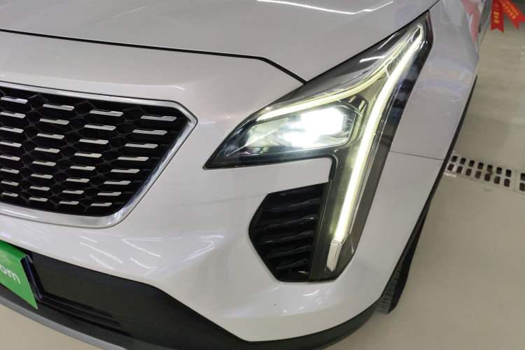 Used Cadillac XT4 2021 28T Two-Wheel Drive Leading Version