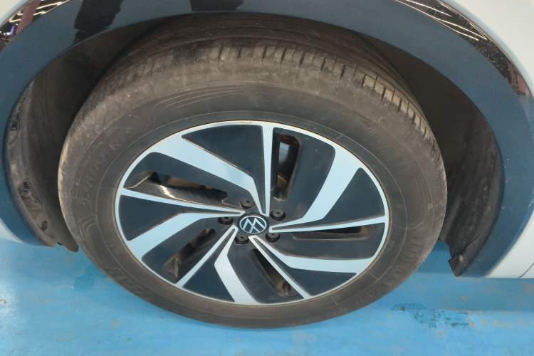 Used Volkswagen Viloran 2020 330TSI Luxury Edition
