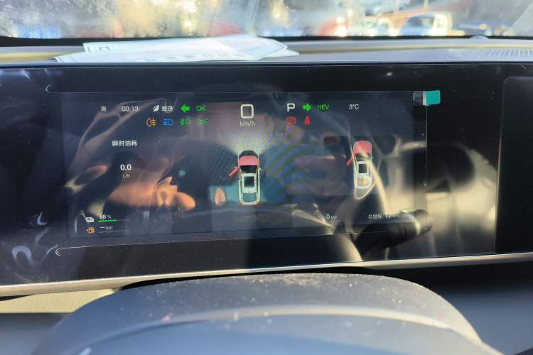 Used BYD Qin L 2025 DM-i Smart Drive 80KM Leading Model
