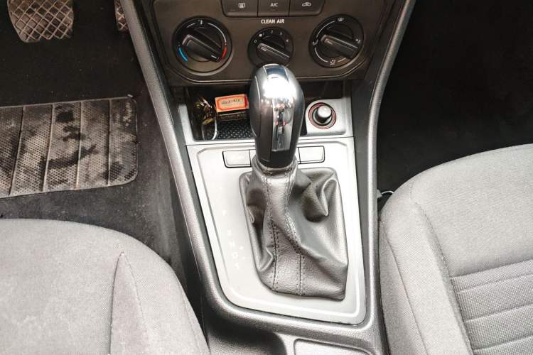 Used Volkswagen Lavida 2019 Lavida Start 1.5L Automatic Trendy Version China VI Standard