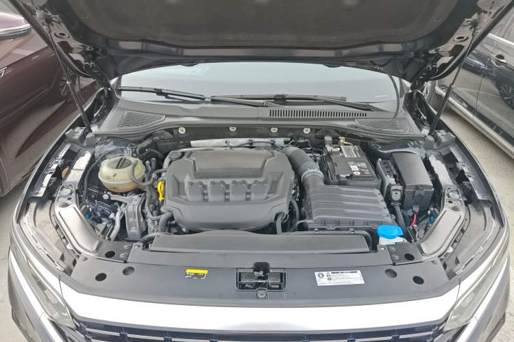 Used Volkswagen Passat 2023 Revised 380TSI Luxury Edition