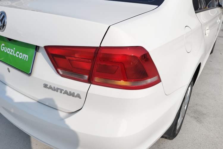 Used Volkswagen Santana 2015 1.4L Manual Fashion Edition
