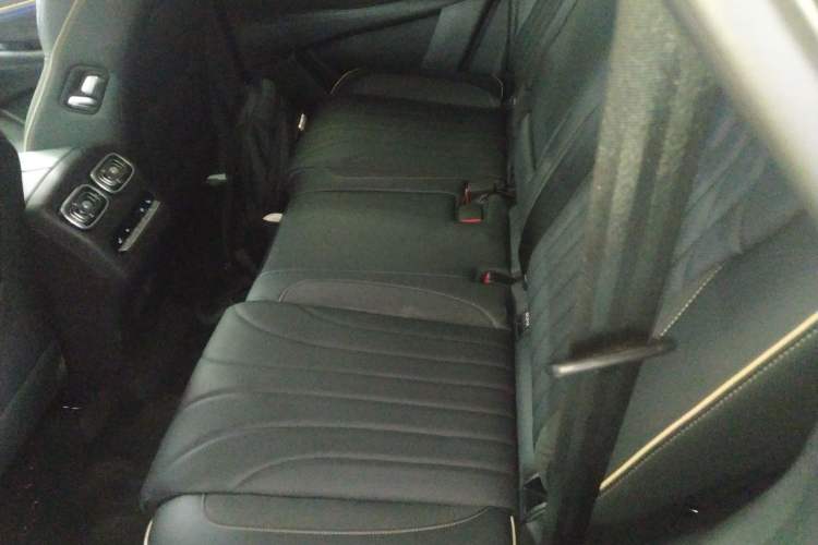 Used Chery Tiggo 9 2023 2.0T Dual-Clutch Two-Wheel Drive Luxury Edition 5 Seats
