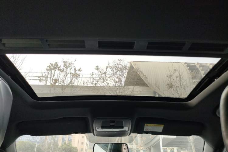 Used MG 5 2025 180 DVVT Global Luxury Edition