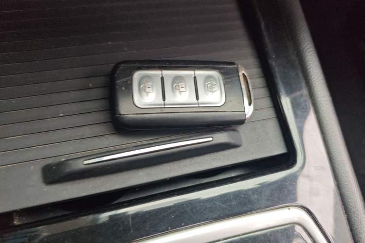 Used Dongfeng Fengon 580 2020 1.5T Manual Luxury Version
