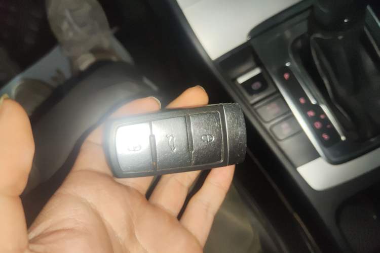 Used Volkswagen Magotan 2013 2.0 TSI Luxury Model