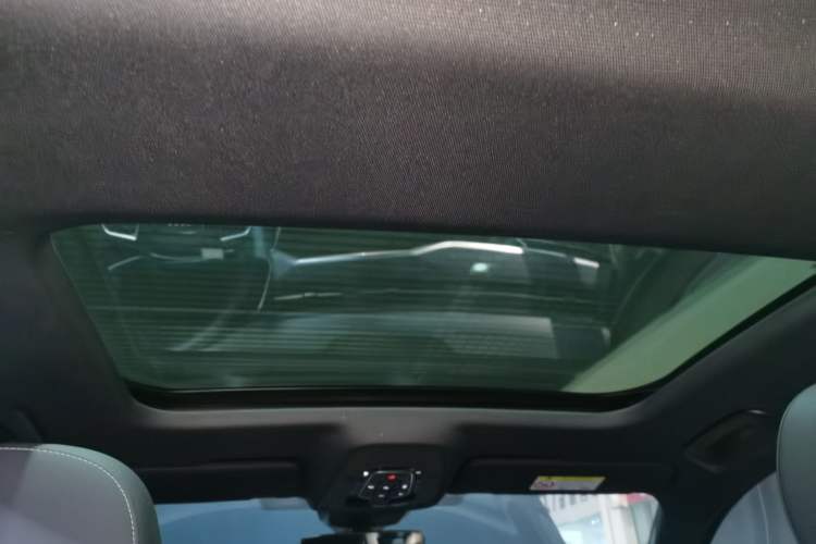 TDK.VehicleDetails.img