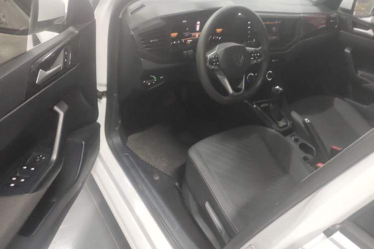 Used Volkswagen Lavida 2023 New Rui 1.5L Automatic New Yi Edition