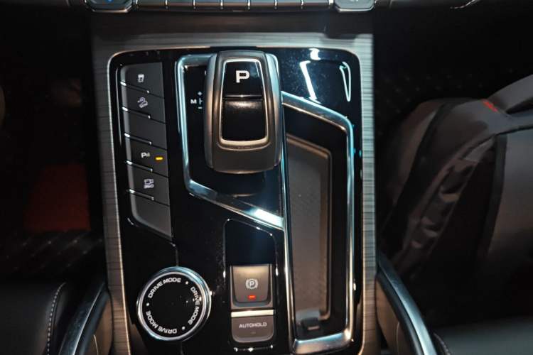 Used Geely Auto Emgrand X7 Sport 2020 1.8TD DCT Smart PRO
