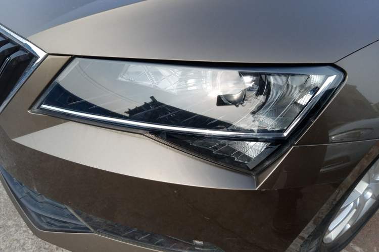 Used Skoda Superb 2016 TSI280 DSG Advanced Edition
