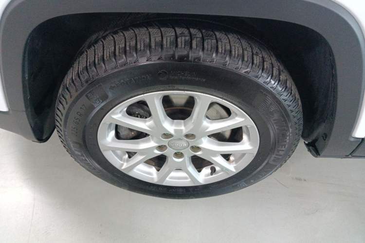 Used  Cherokee 2016 2.4L Professional Smart Version