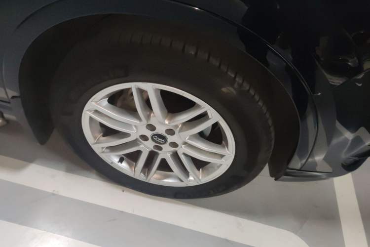 TDK.VehicleDetails.img