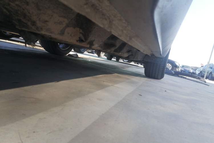 Used Ford Edge 2017 EcoBoost 245 Two-Wheel-Drive Sporty 7-Seater
