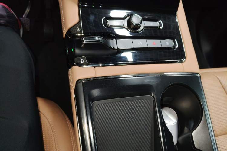 Used Nio ES8 2020 415 km Range 6-Seater Version
