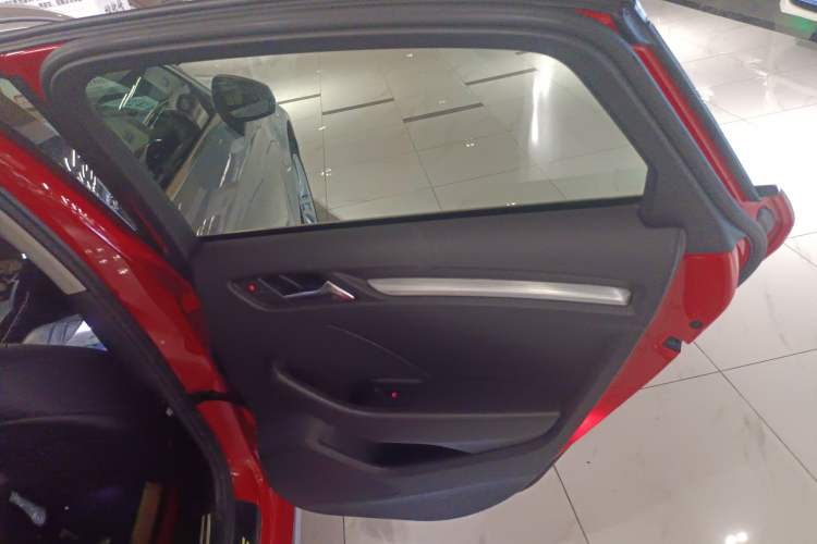 Used Audi A3 2014 Limousine 35 TFSI Automatic Comfort Model
