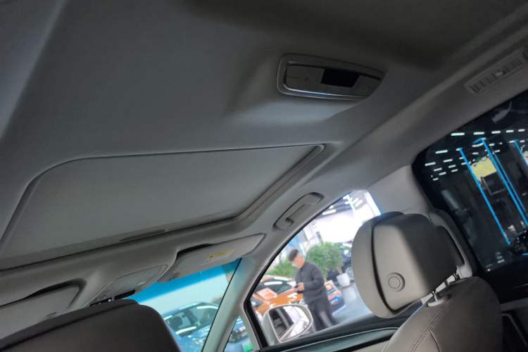 Used Buick GL8 2020 ES Land Cruiser 653T Comfort Edition
