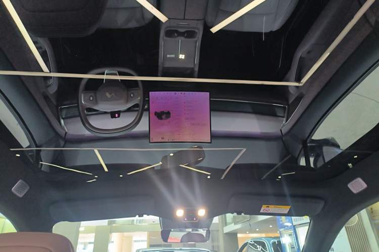 Used ONVO L60 2024 60 kWh Rear-Drive Version